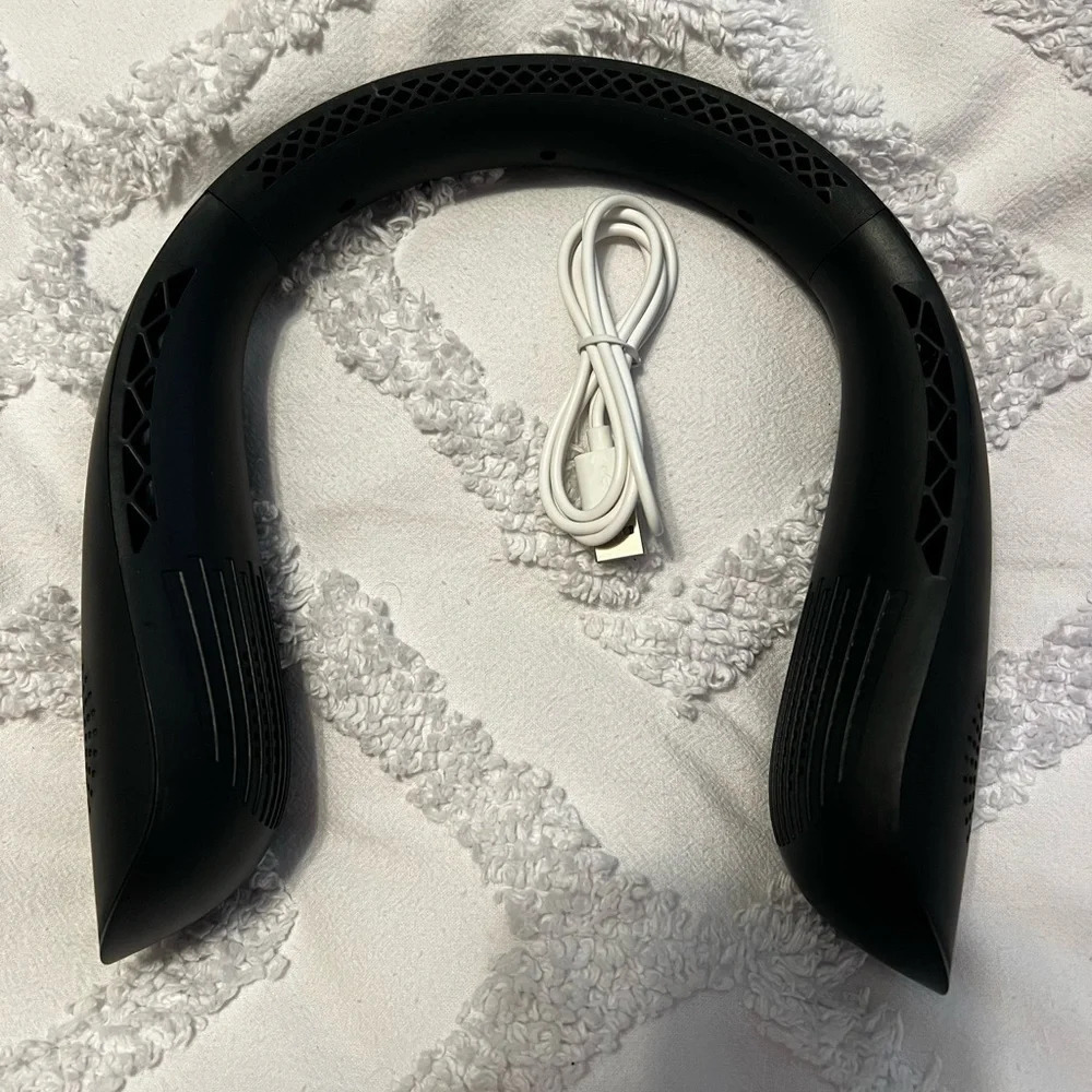NIB Portable Neck Fan - Picture 4 of 12